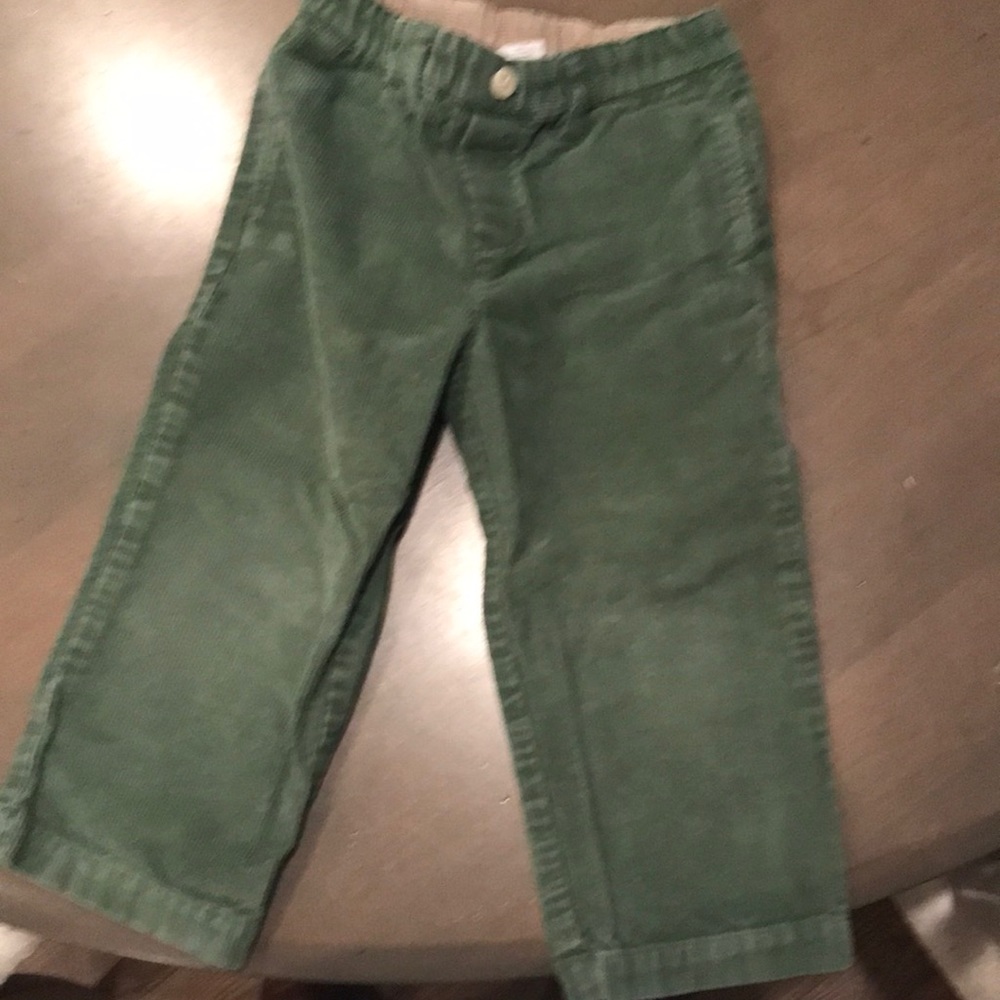 Green corduroy vineyard vines pants 3T